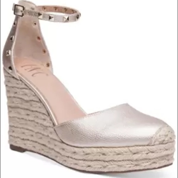 INC International Concepts Masin Closed toe Espadrilles - Picture 2 of 9